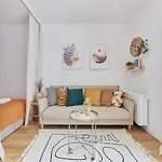Daire Cozy Jaworska With Free Garage By Renters *