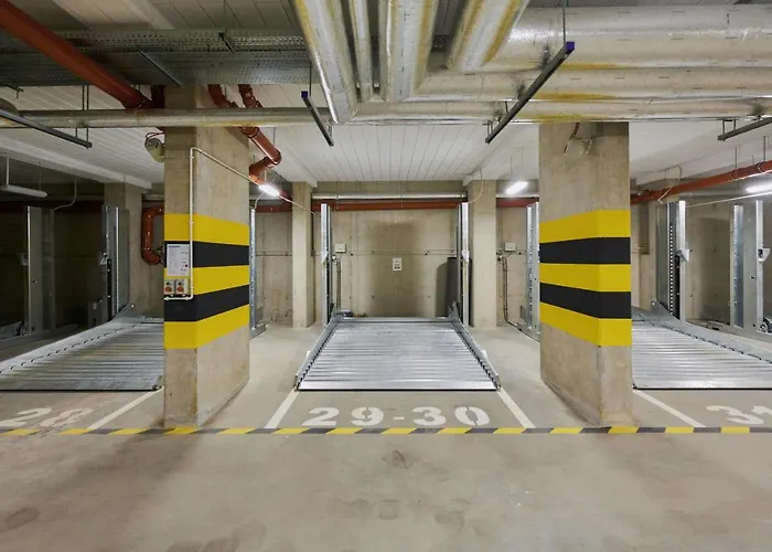 Cozy Jaworska With Free Garage By Renters Apartment Wroclaw