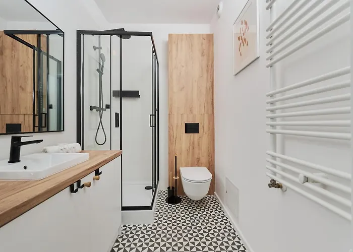 Cozy Jaworska With Free Garage By Renters Wroclaw